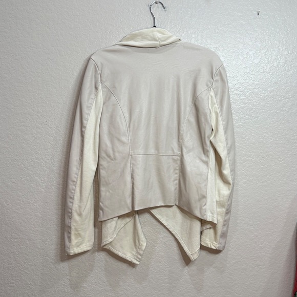 BLANKNYC Womens Sz M Asymmetrical Drape Lagenlook Jacket Cream Quiet Luxury - Picture 7 of 12